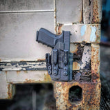 Light Compatible Wingman Mod. 2  (IWB Double Clip)